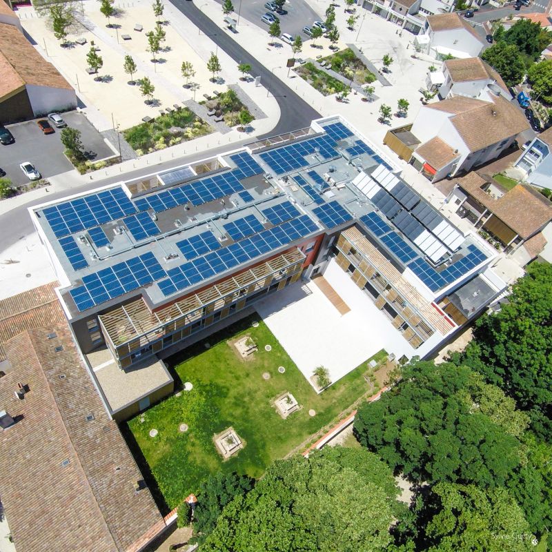 photographe la rochelle 17000 architecture hotellerie tourisme 17 ile de ré professionnel reportage photo image photographies aérien drone vu du ciel charente-maritime chambre d'hote hotel gite ile de ré bordeaux 33000 la rochelle 17 Nantes 44000
