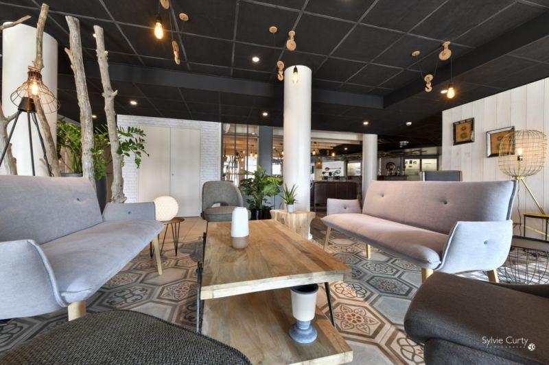 location Photo Booth la rochelle photographe la rochelle 17000 architecture hotellerie tourisme 17 ile de ré professionnel reportage photo image photographies aérien drone vu du ciel charente-maritime chambre d'hote hotel gite ile de ré