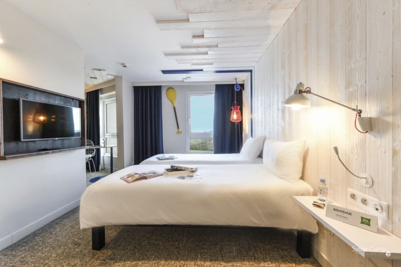 location Photo Booth la rochelle photographe la rochelle 17000 architecture hotellerie tourisme 17 ile de ré professionnel reportage photo image photographies aérien drone vu du ciel charente-maritime chambre d'hote hotel gite ile de ré